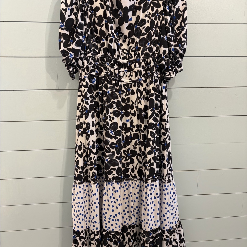 Floral Black and White Maxi Dress - Picture 6 of 6